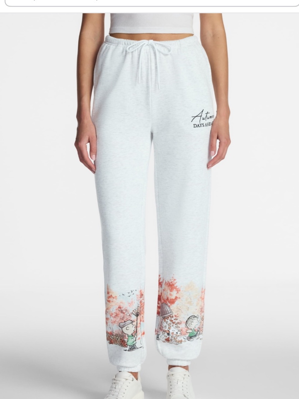 Peanuts Women’s Ash Heather  Graphic Jogger Pants Medium NWT